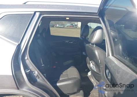 2017 Nissan Rogue Sl z USA, uszkodzony, nr VIN 5N1AT2MVXHC826308